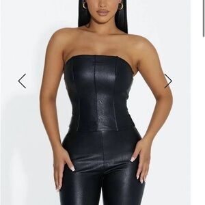 Naked Wardrobe Black Strapless Crop Top